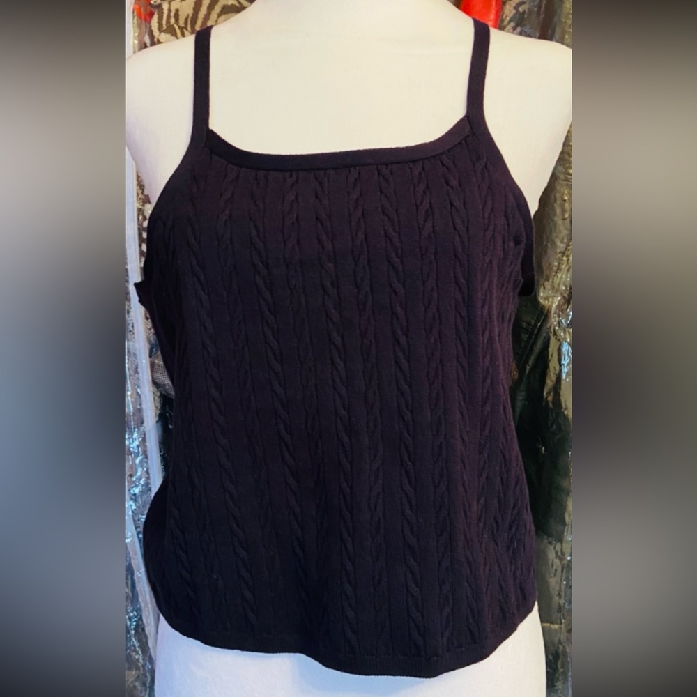 525 America Cable Tank NWOT